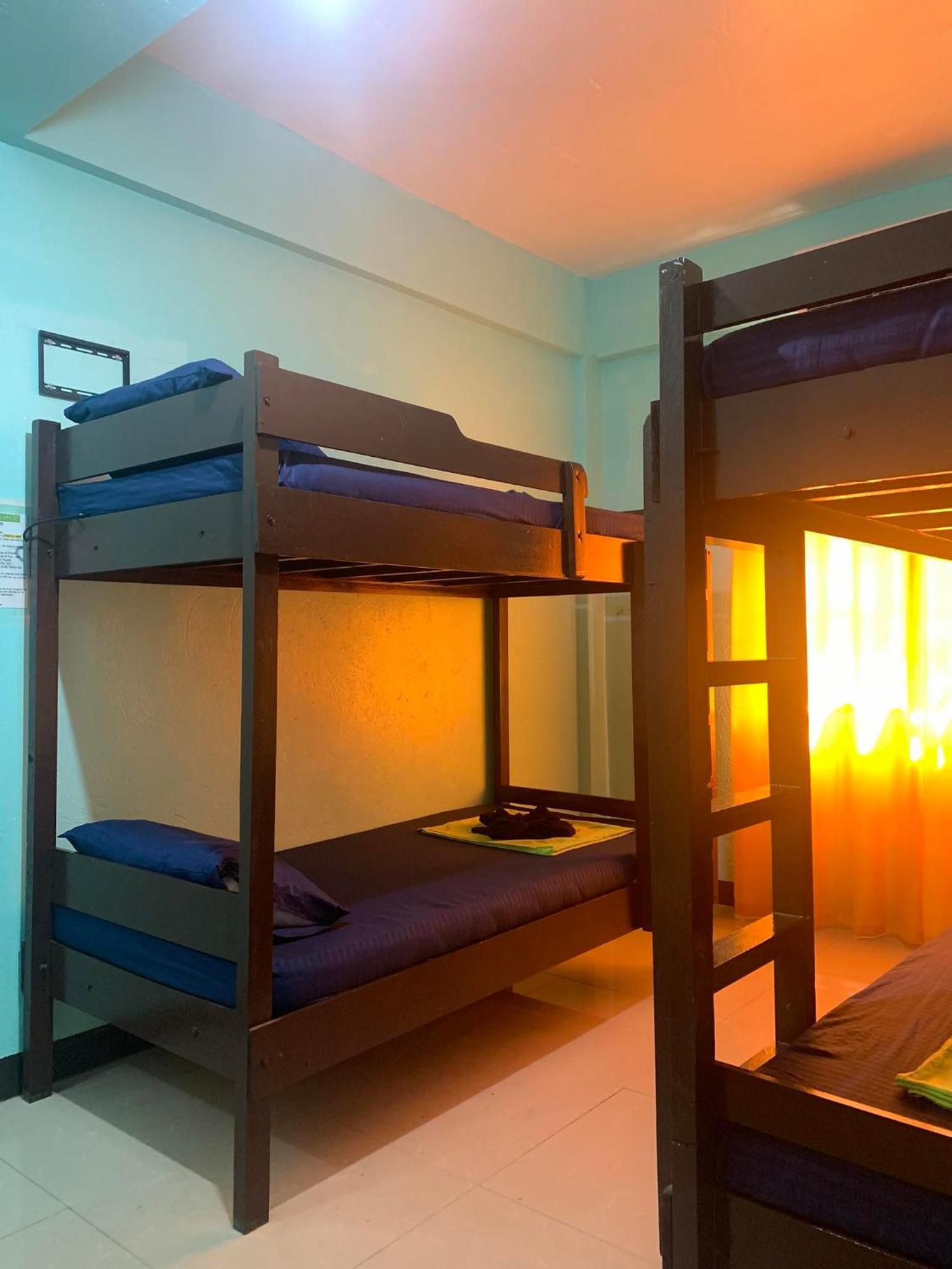 קורון Ahras Place מראה חיצוני תמונה