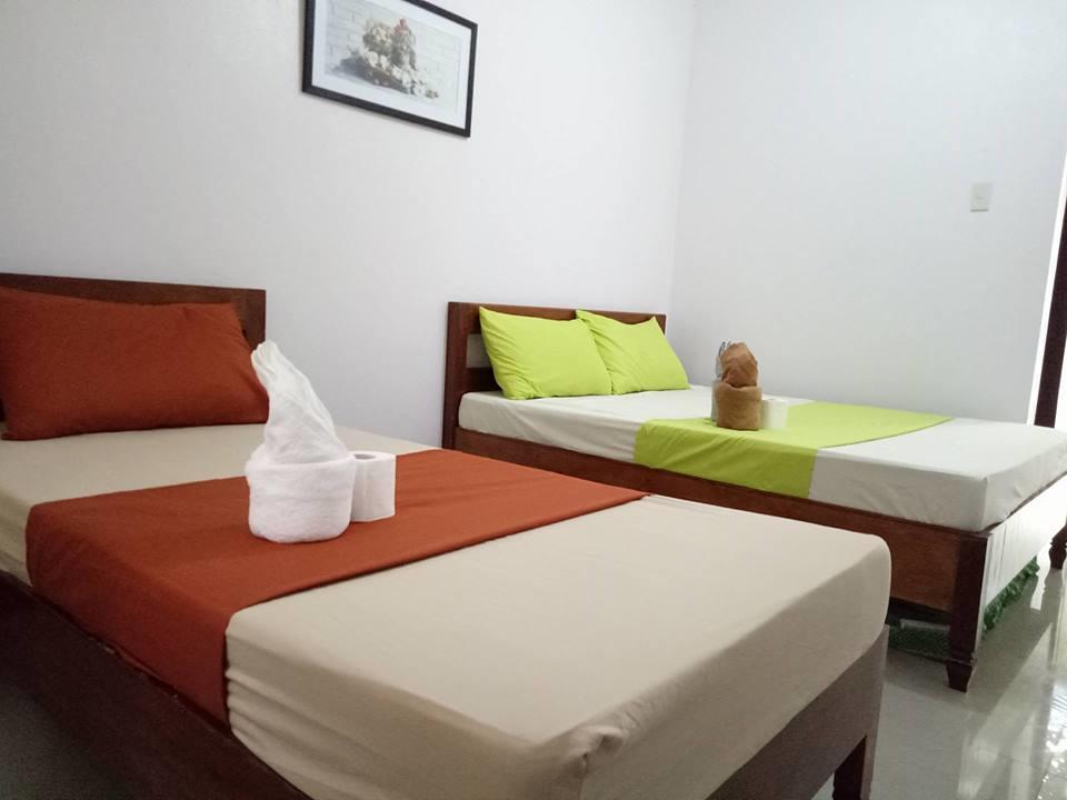 קורון Ahras Place מראה חיצוני תמונה