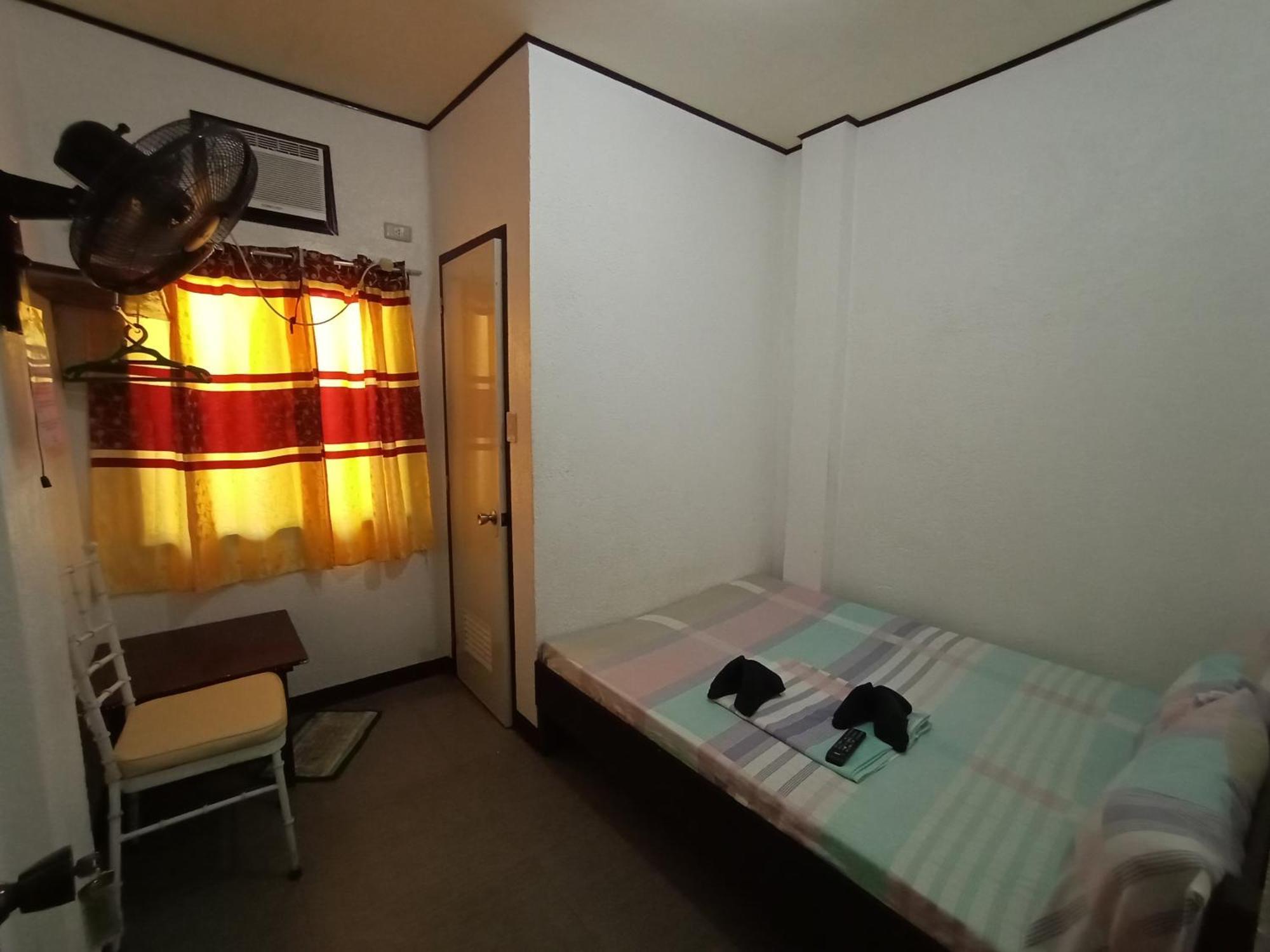 קורון Ahras Place מראה חיצוני תמונה